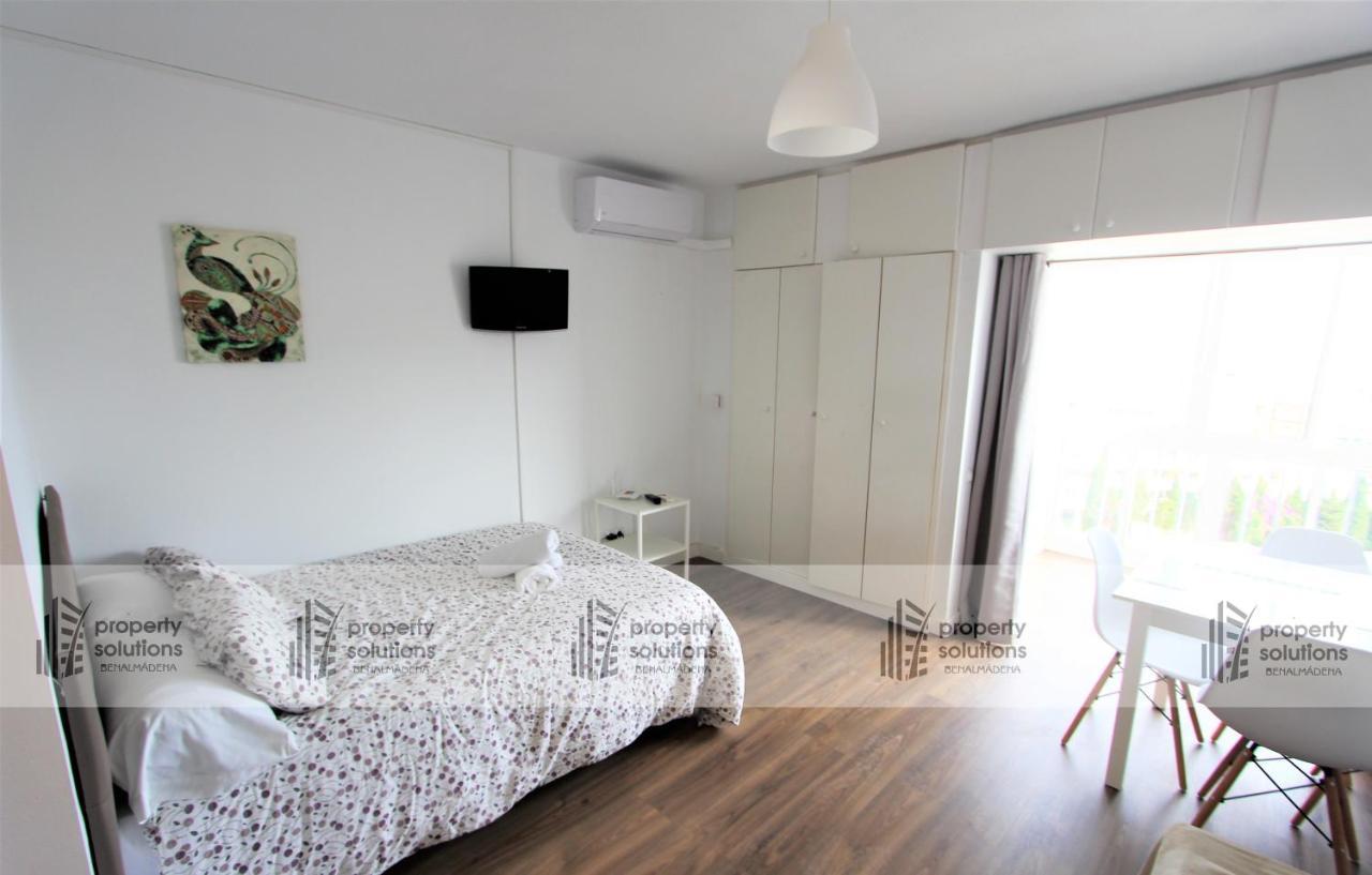 712 Iris Apartamentos - Vista Al Mar - A 10 Min De La Playa Caminando Y 5 Min Del Centro Benalmádena Eksteriør bilde