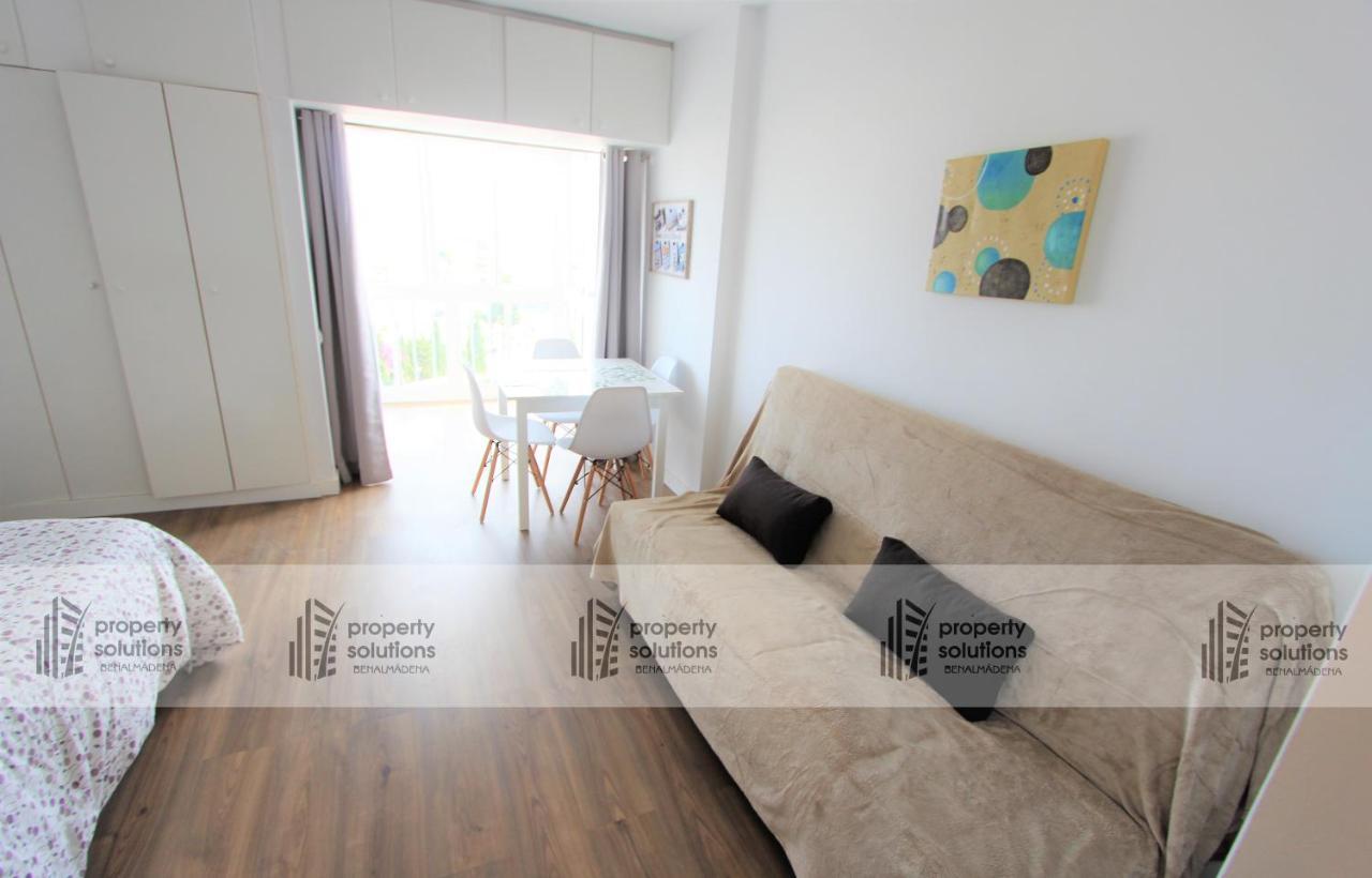 712 Iris Apartamentos - Vista Al Mar - A 10 Min De La Playa Caminando Y 5 Min Del Centro Benalmádena Eksteriør bilde