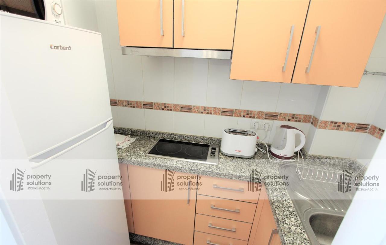 712 Iris Apartamentos - Vista Al Mar - A 10 Min De La Playa Caminando Y 5 Min Del Centro Benalmádena Eksteriør bilde